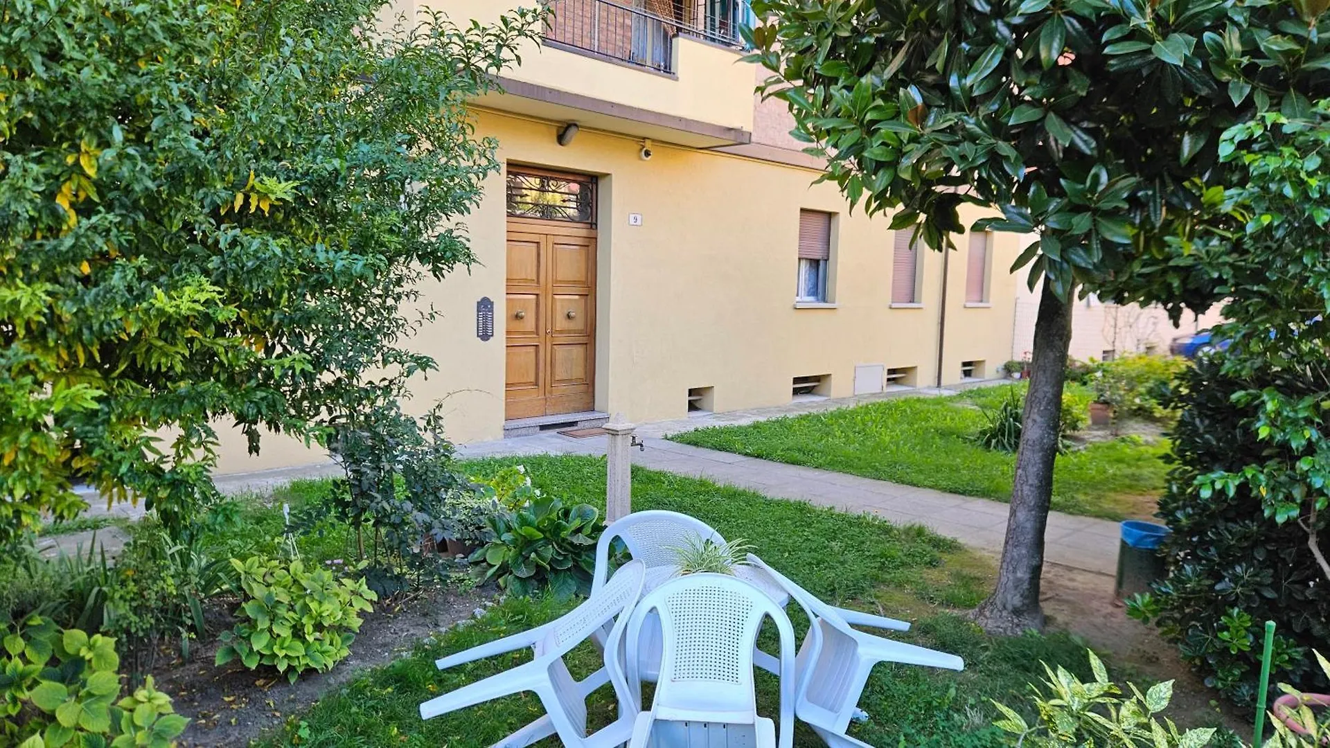 Residence Fioravanti 9 Bolonia