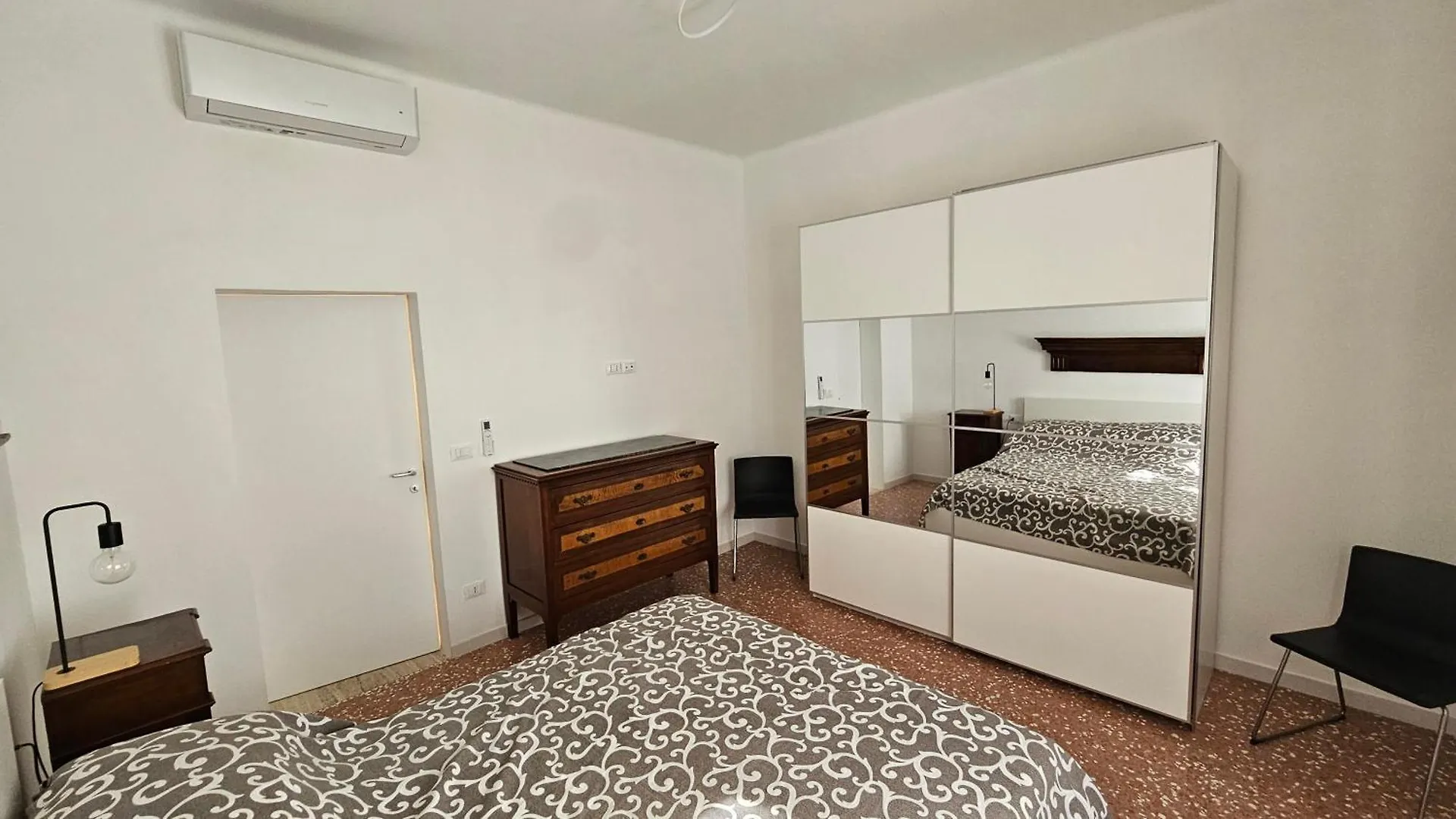 Residence Fioravanti 9 Bolonia Apartament