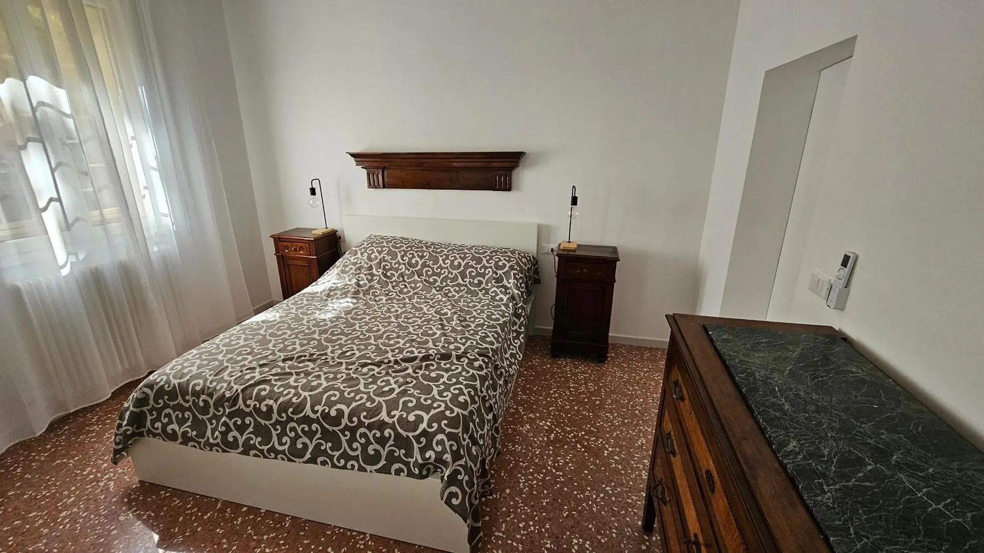Residence Fioravanti 9 Bolonia